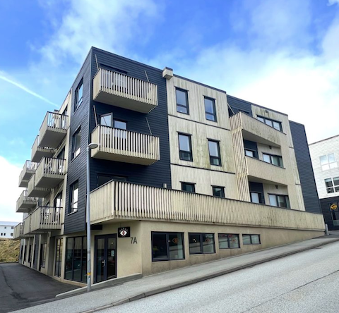 Karlamagnusarbreyt 7B, 2.2