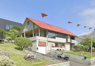 Miðhjallar 9