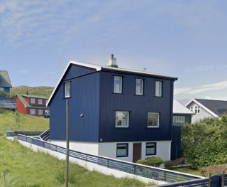 Garðavegur 33