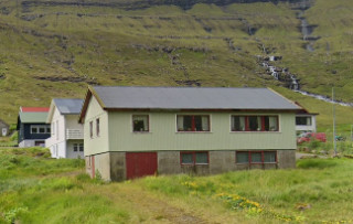 Dvørgasteinsvegur 14
