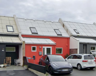 Niðaragøta 60