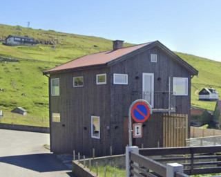 Ovarivegur 1
