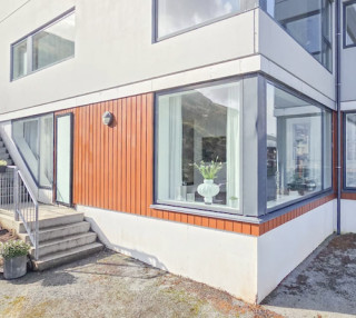 Undir Kongavarða 31, 0