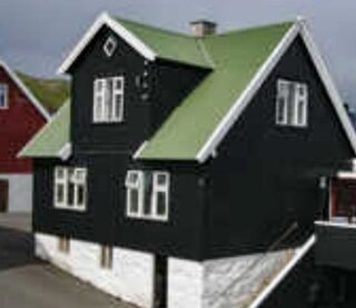 Garðavegur 12