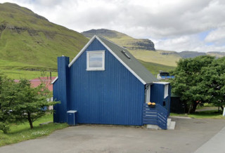 Tróndargøta 8