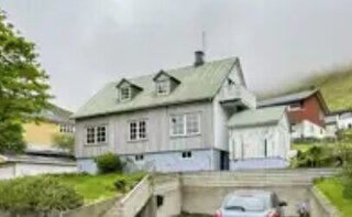 Ennivegur 13