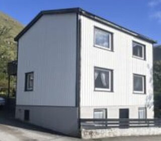 Mørkin 12