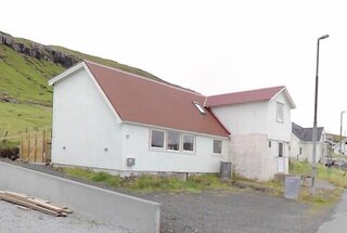 Norðuri í Sundum 27