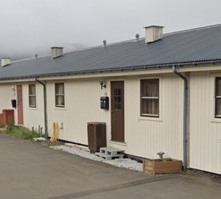 Glaðsgøta 16